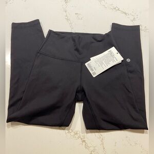 New Lululemon Wundertrain Crop Size 6 23” inseam